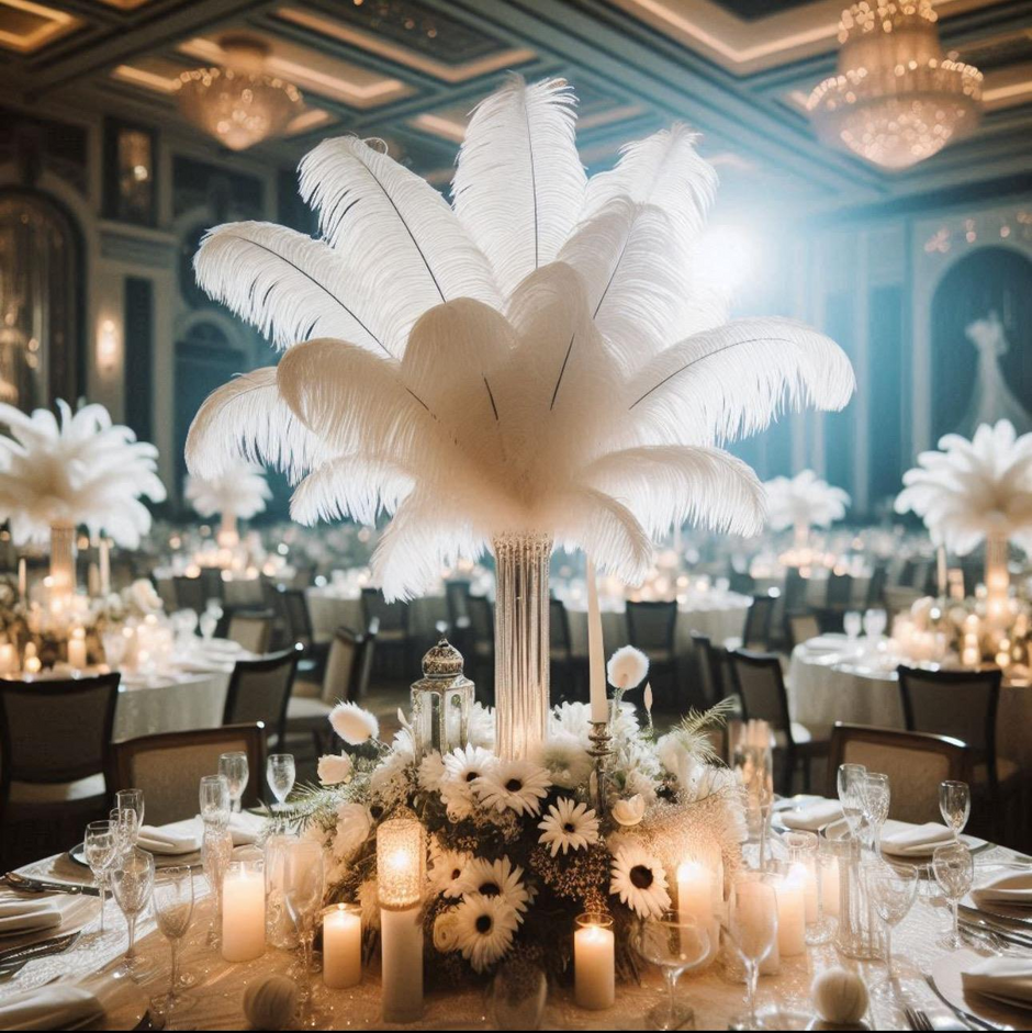 Stunning Large White Ostrich Feathers In Vase